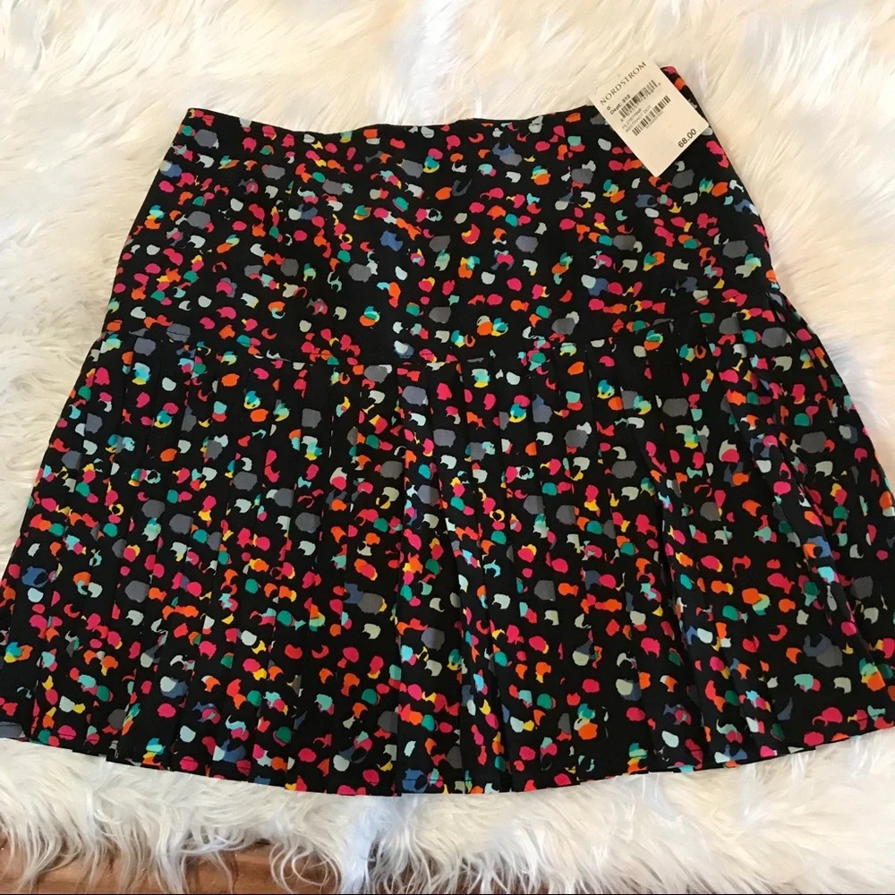 Hinge NWT Abstract Dot Pleated Mini Skirt - Picture 3 of 4